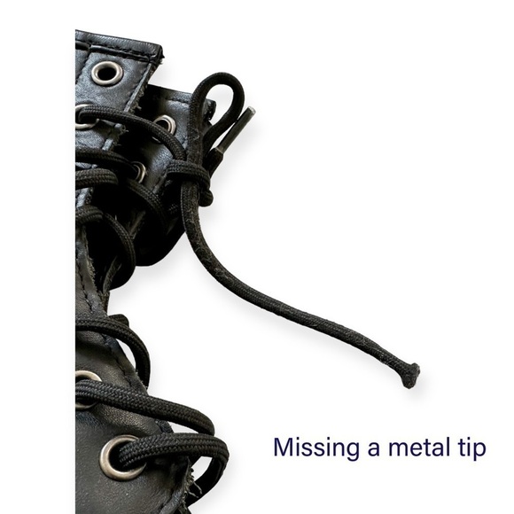 Dr.‎ Martens Women's 8-Eye Boots, Black  Leather, Size 7 - Picture 13 of 14